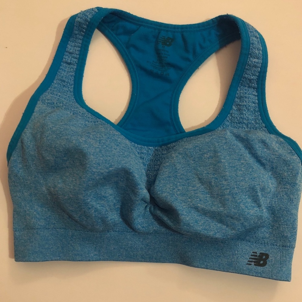 New balance sports bra. Blue. Medium.